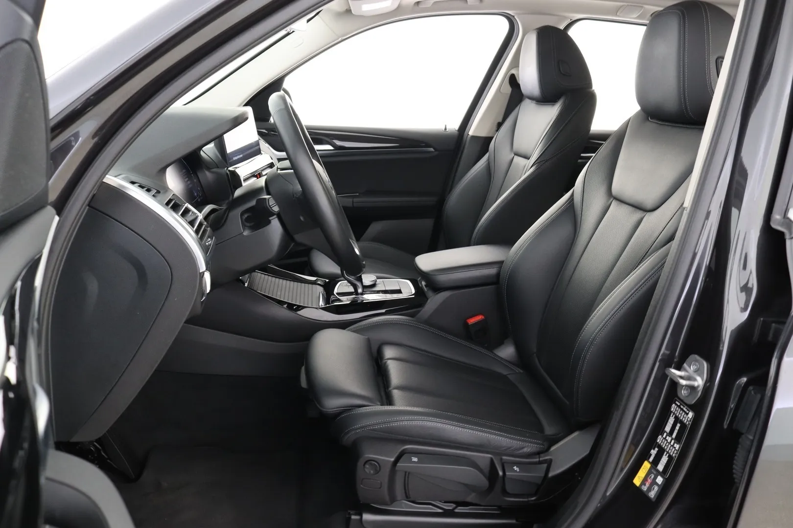 BMW X3 RUX-391 carousel image