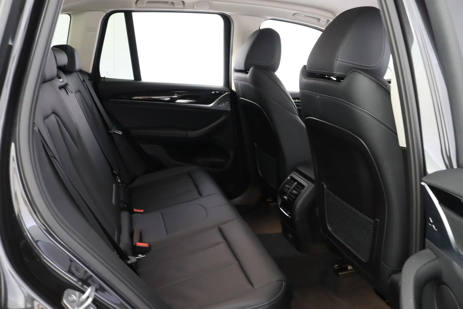 BMW X3 RUX-391 carousel image