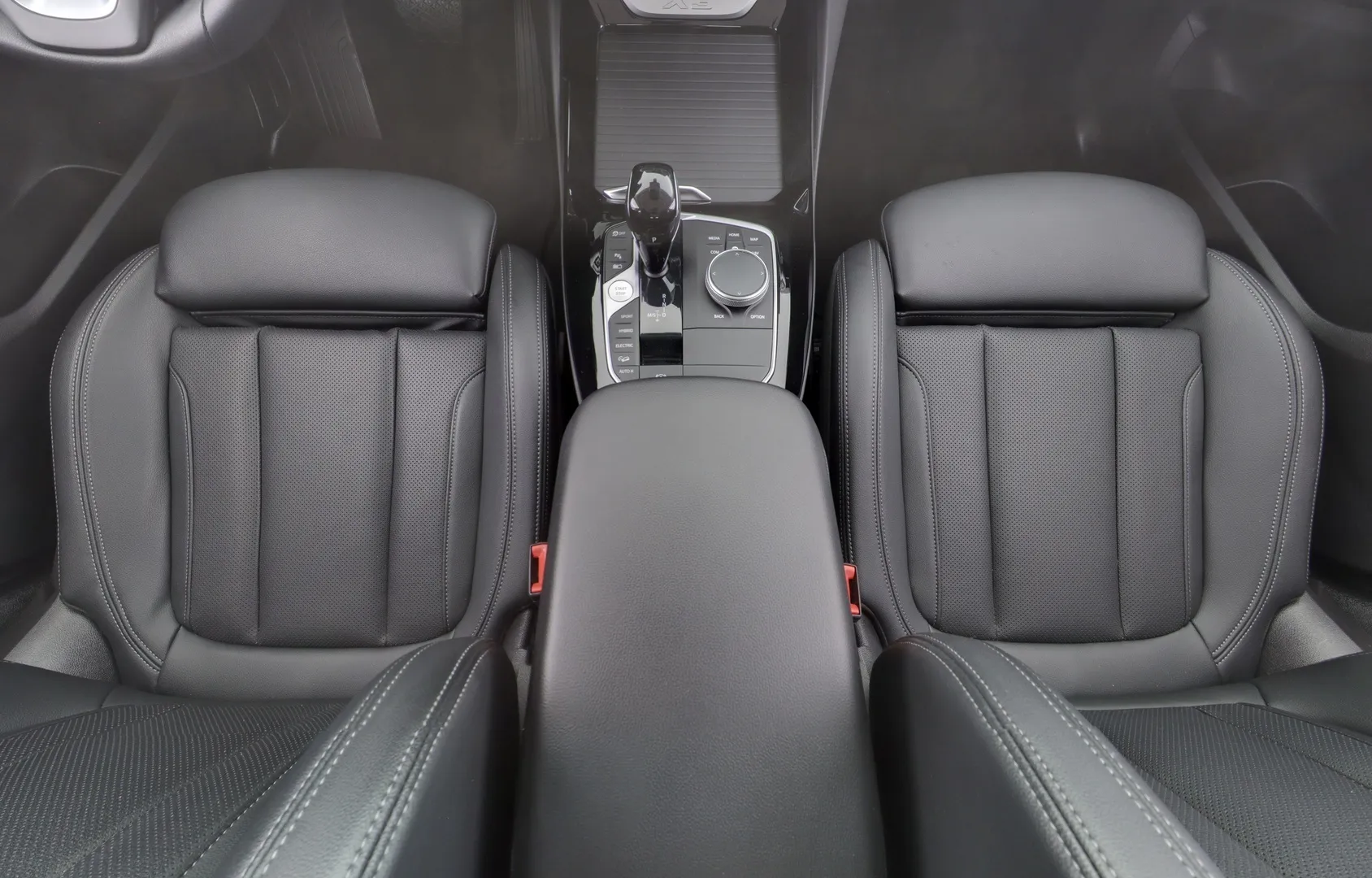 BMW X3 RUX-391 carousel image