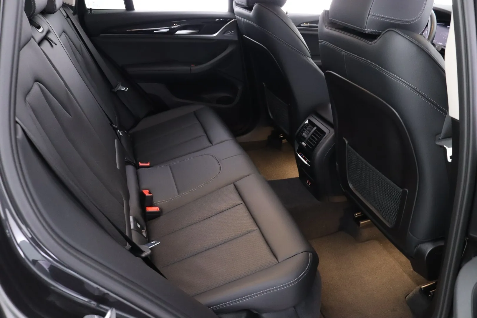 BMW X3 RUX-391 carousel image