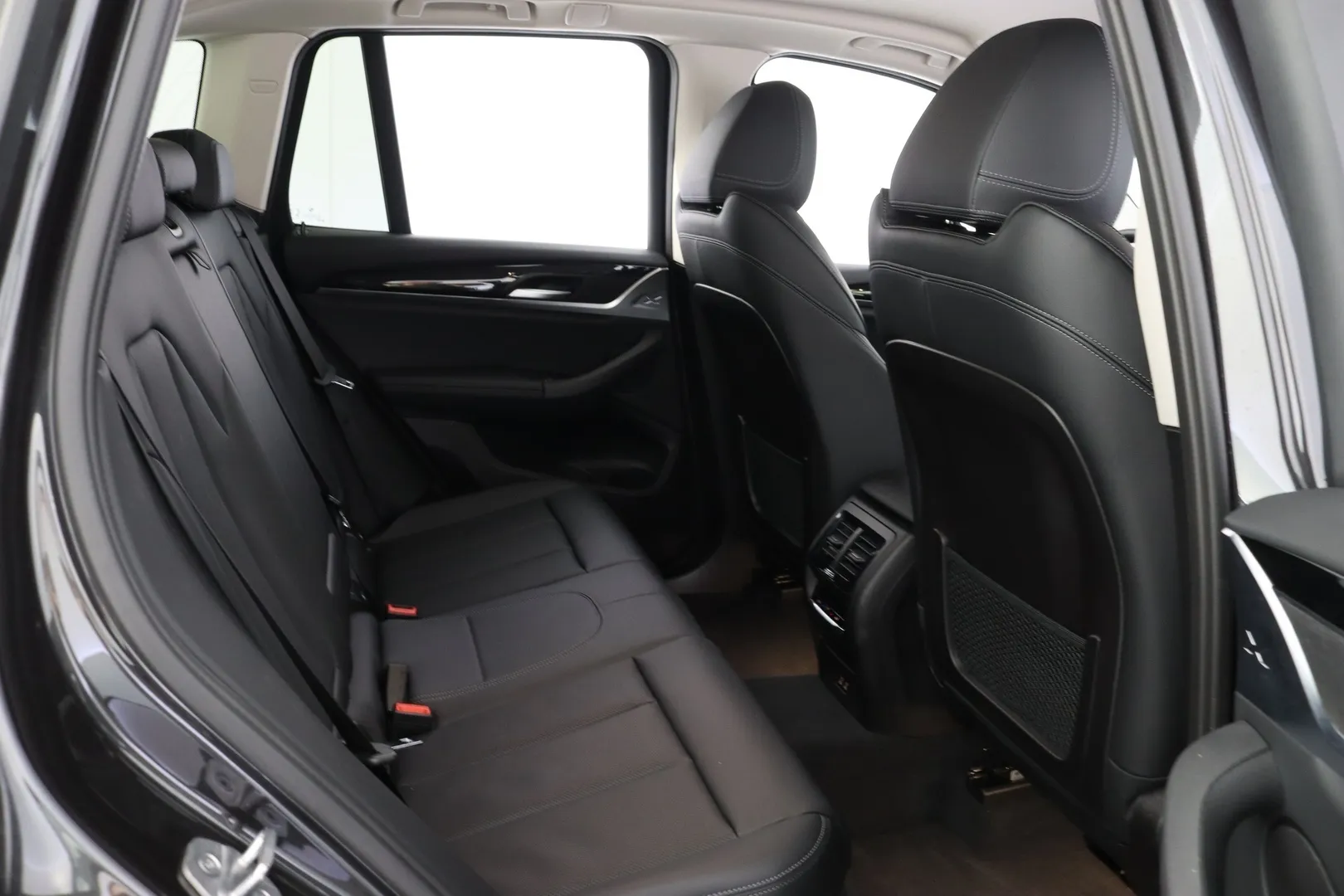 BMW X3 RUX-391 carousel image