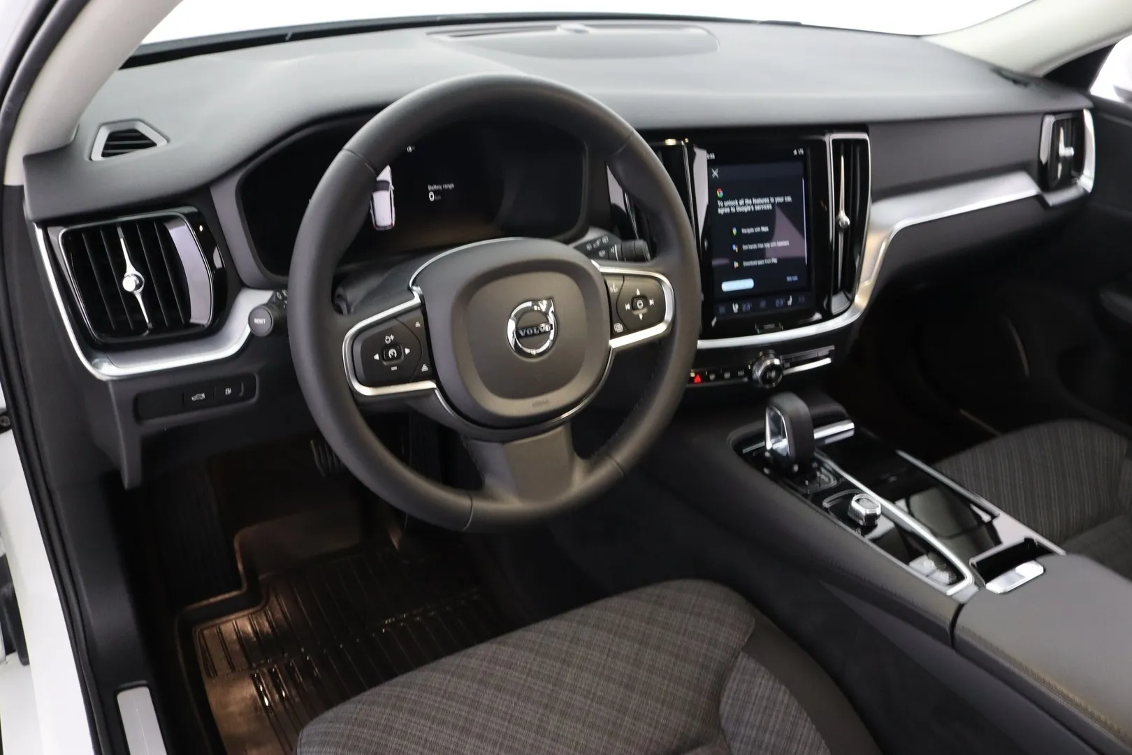Volvo V60 YLZ-366 carousel image
