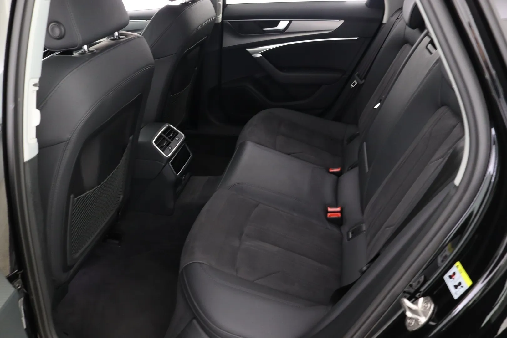 Audi A6 FRH-907 carousel image