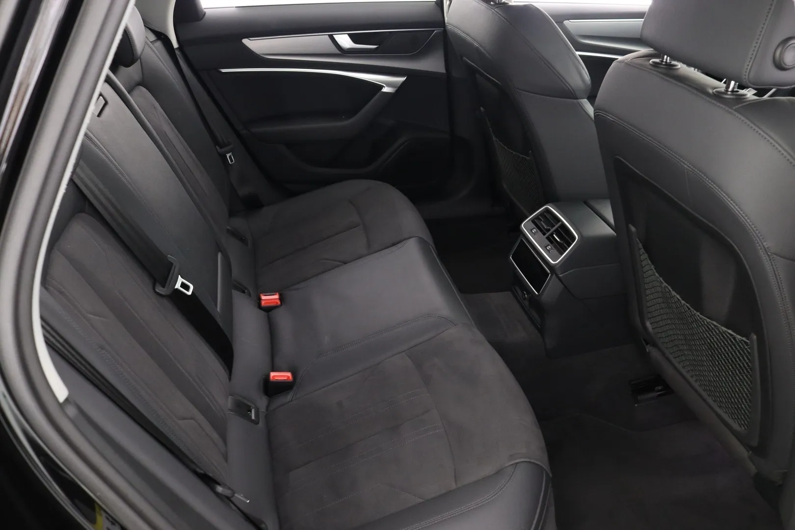 Audi A6 FRH-907 carousel image