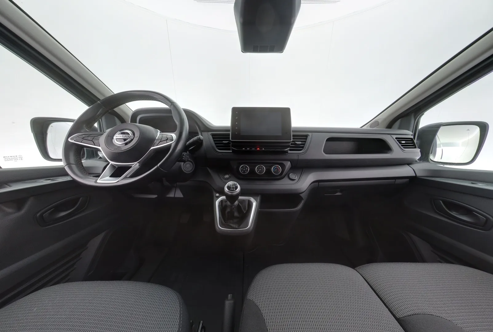 Nissan Primastar FSO-639 carousel image