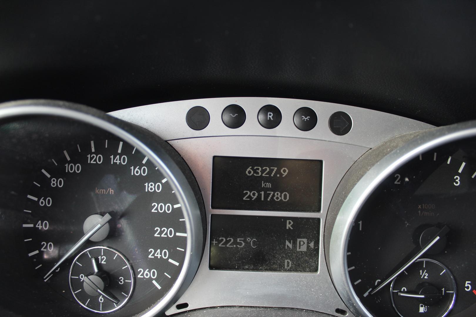 Mercedes-Benz ML 2007, kuva 6/8