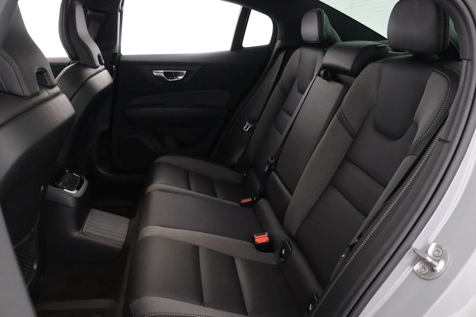 Volvo S60 MPC-242 carousel image