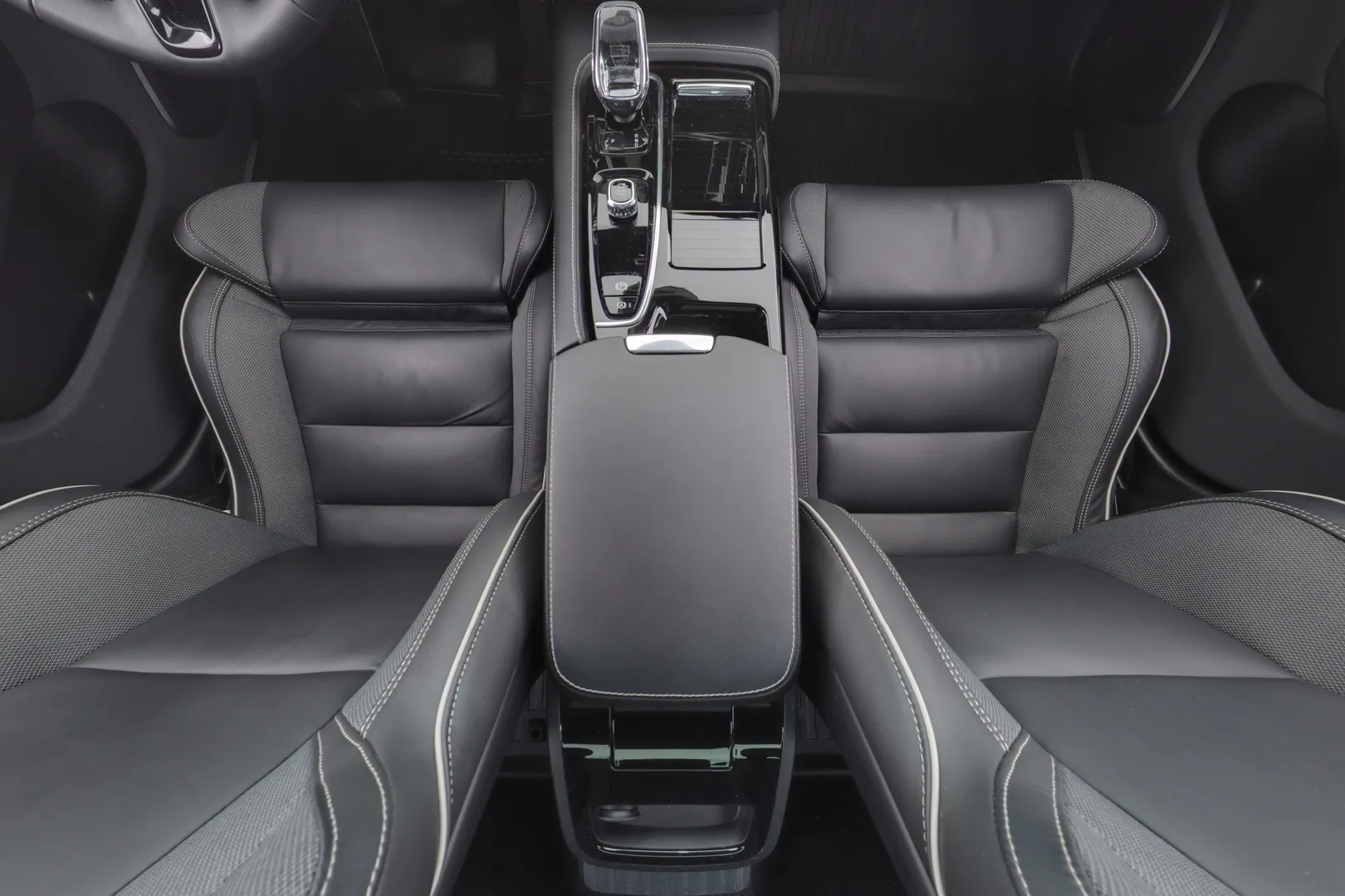 Volvo S60 MPC-242 carousel image