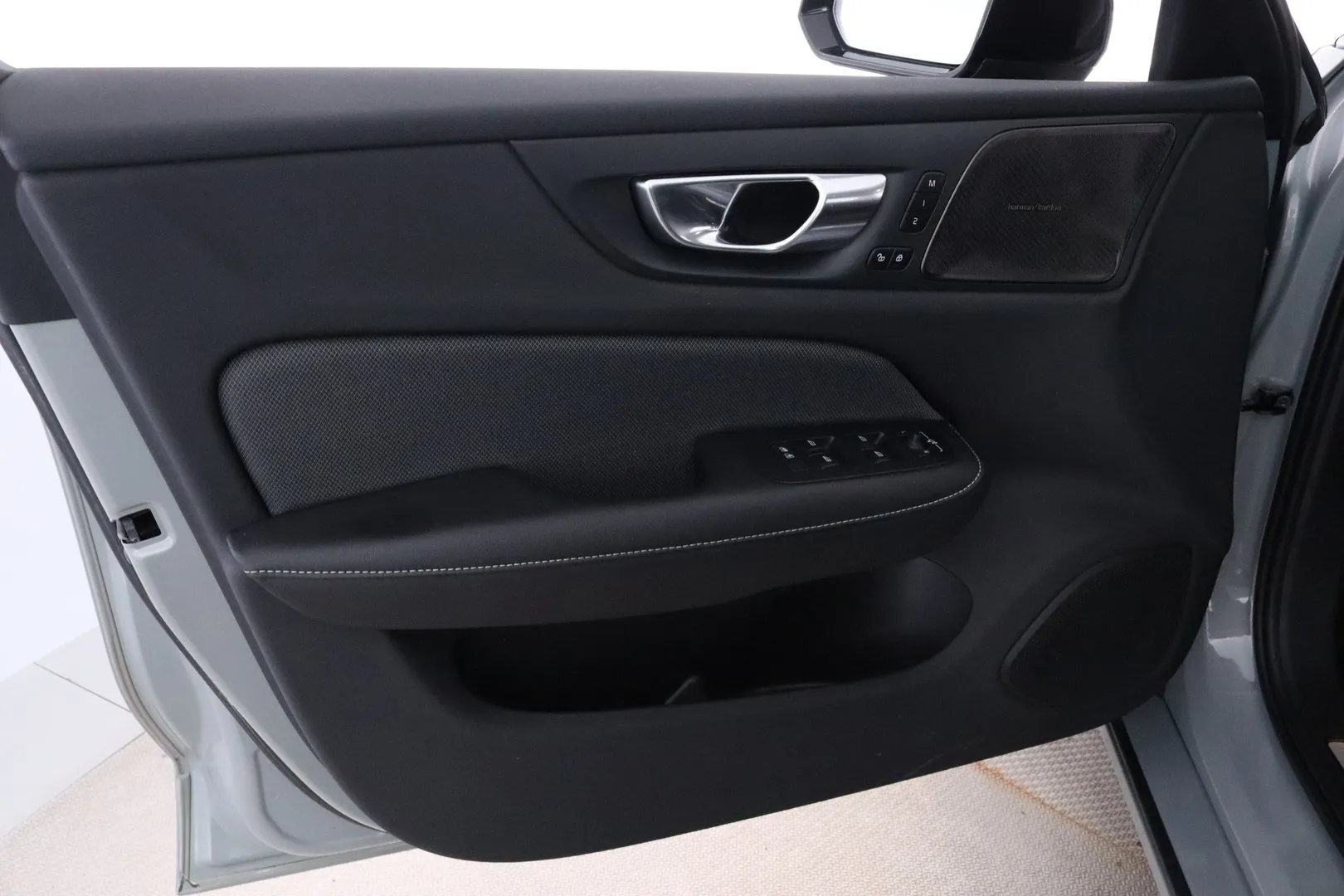 Volvo S60 MPC-242 carousel image