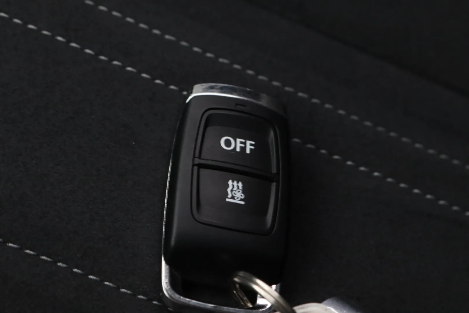 Audi A6 XSJ-906 carousel image