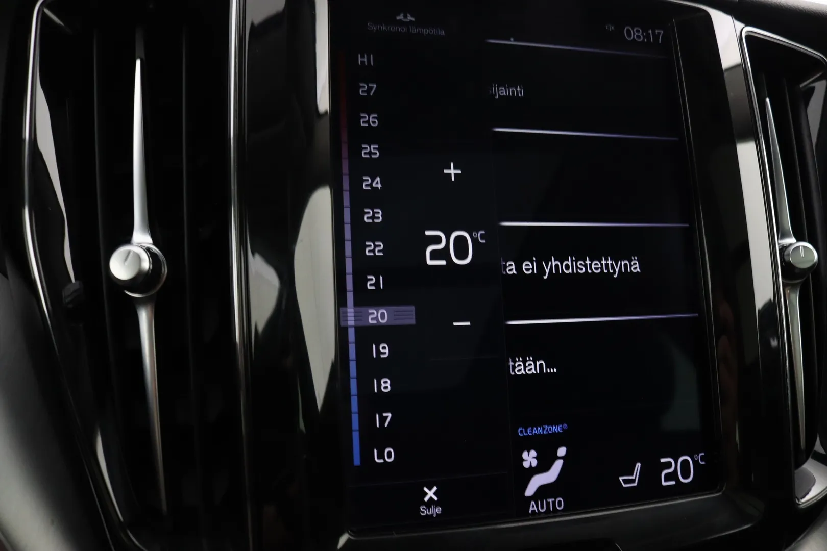 Volvo XC60 MYR-906 carousel image