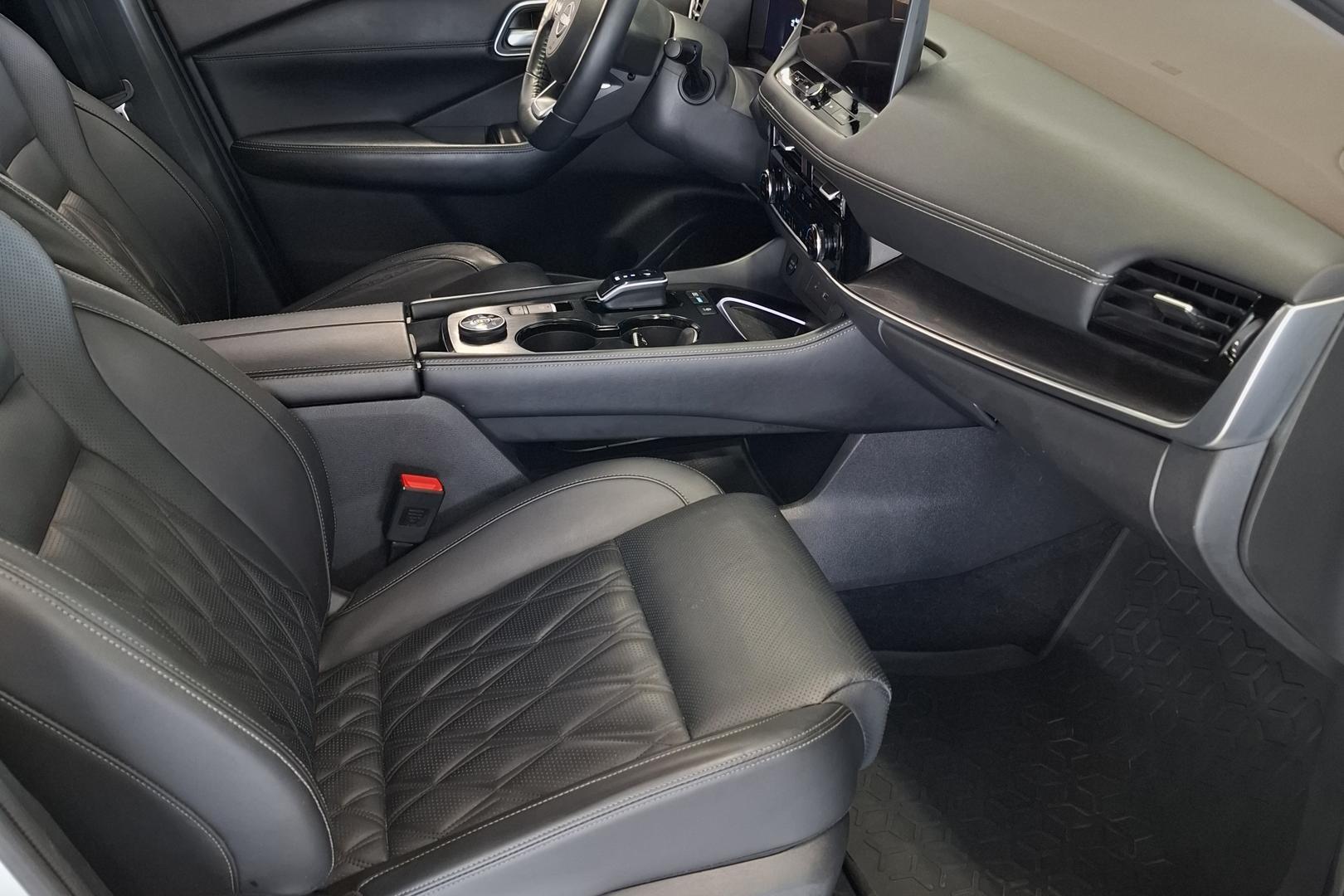 Nissan X-Trail e-4orce Tekna 2024, photo 5/15