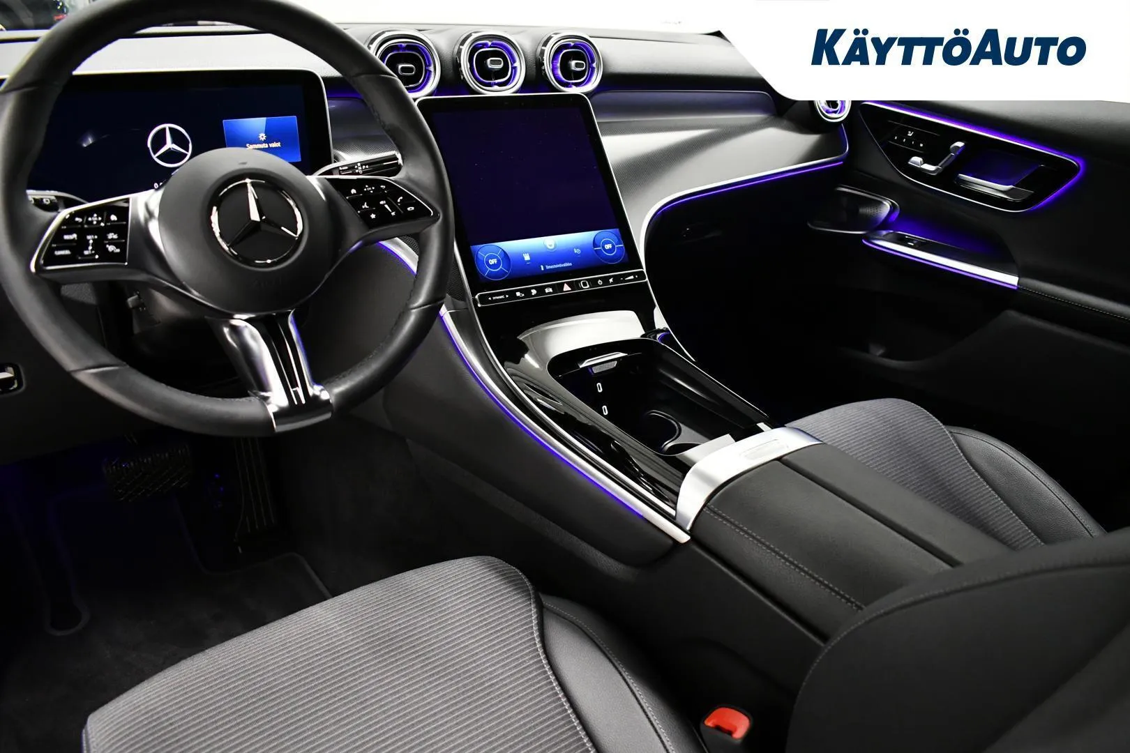 Mercedes-Benz GLC CRA-120 carousel image