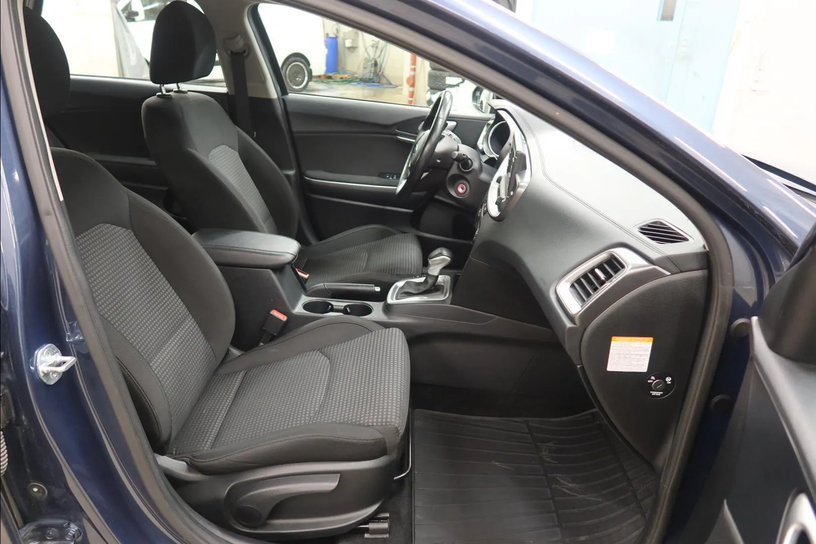 Kia Ceed ESP-720 carousel image