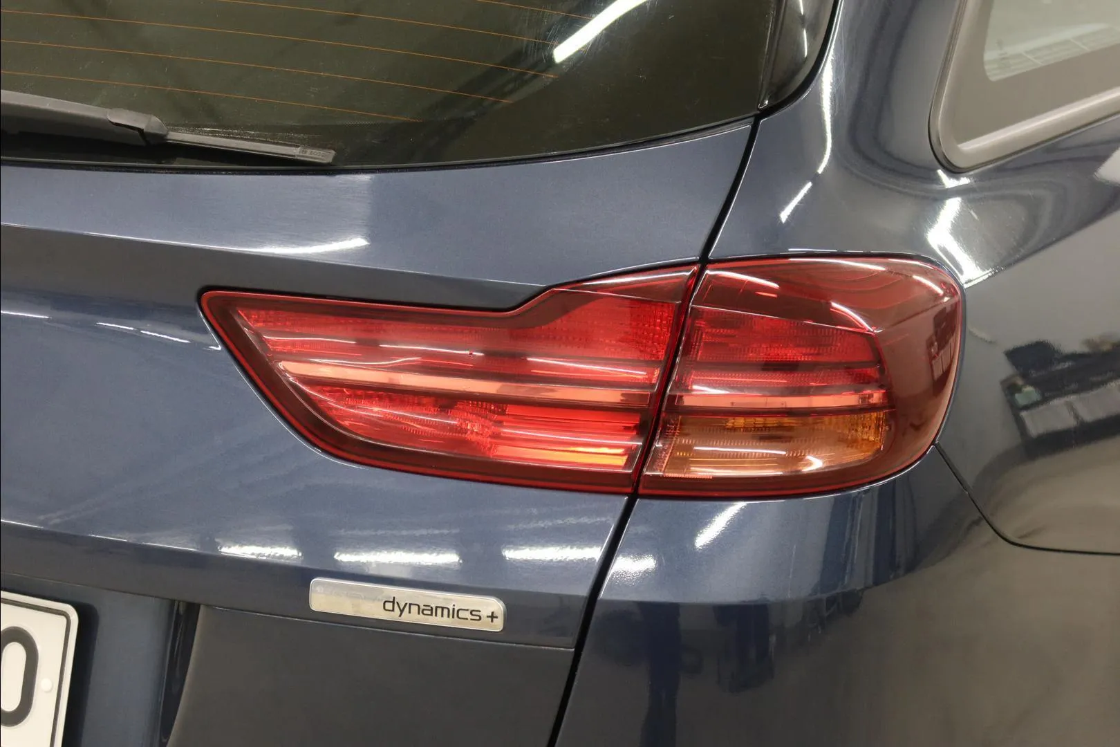 Kia Ceed ESP-720 carousel image