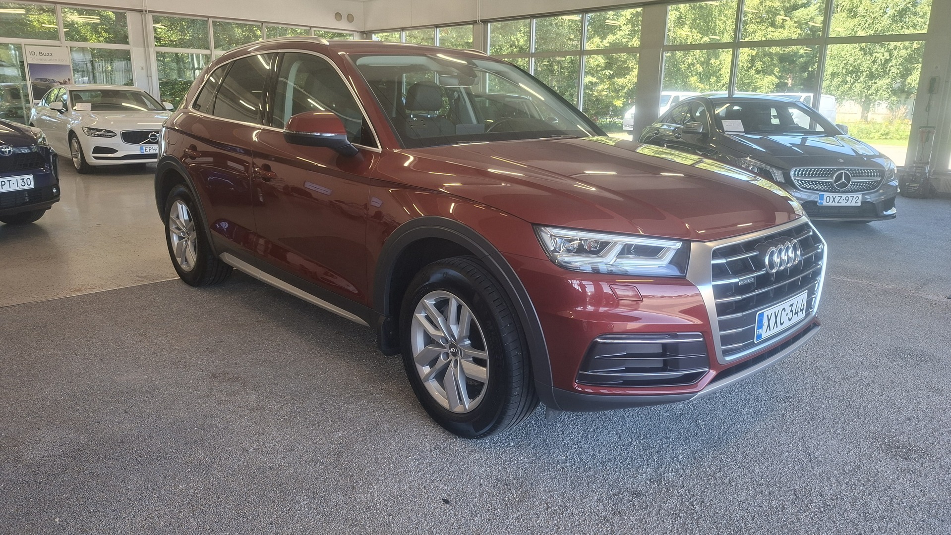 Audi Q5 2019, photo 2/5