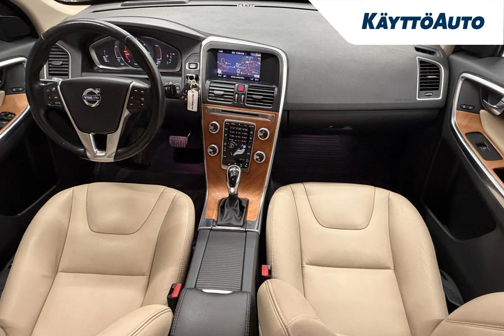 Volvo XC60 JOI-694 carousel image