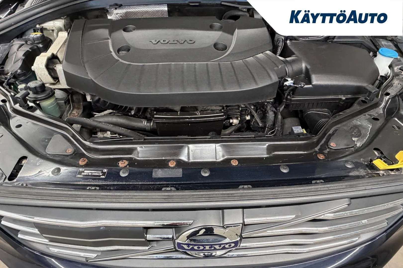 Volvo XC60 JOI-694 carousel image