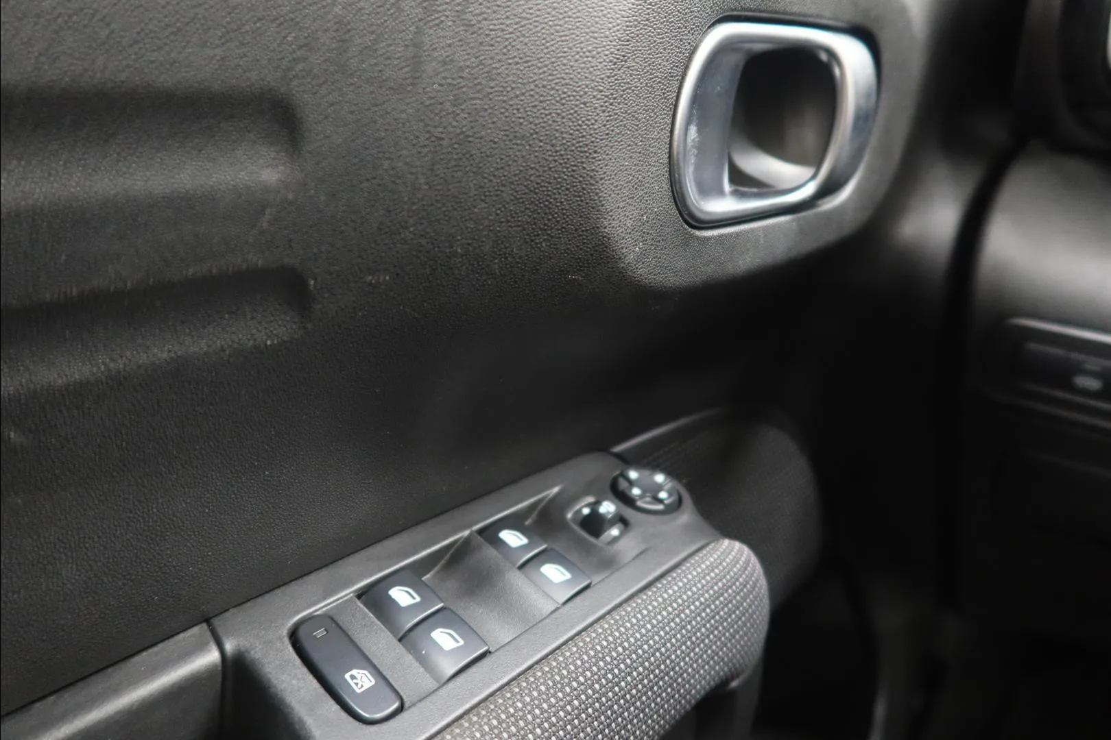 Citroen C3 Aircross OXZ-808 carousel image