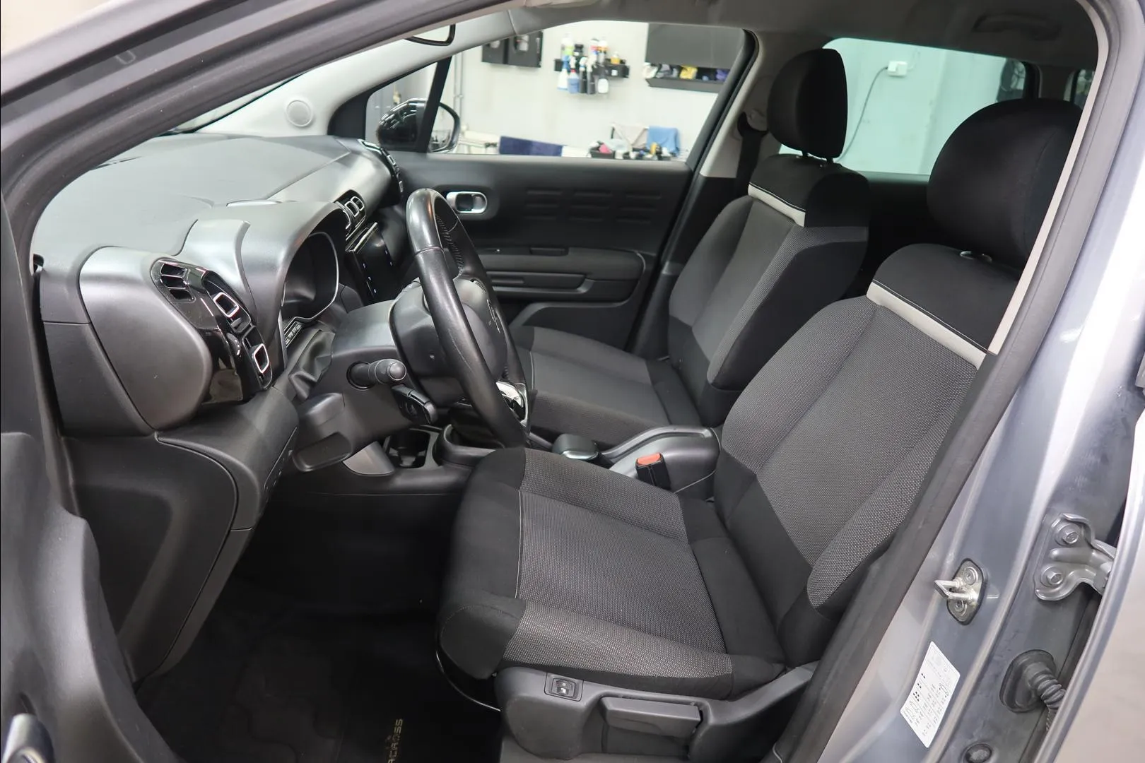 Citroen C3 Aircross OXZ-808 carousel image