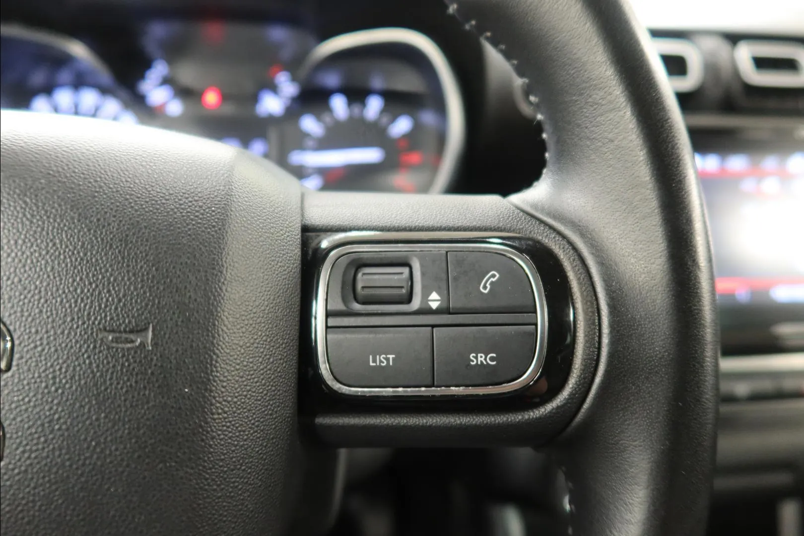 Citroen C3 Aircross OXZ-808 carousel image