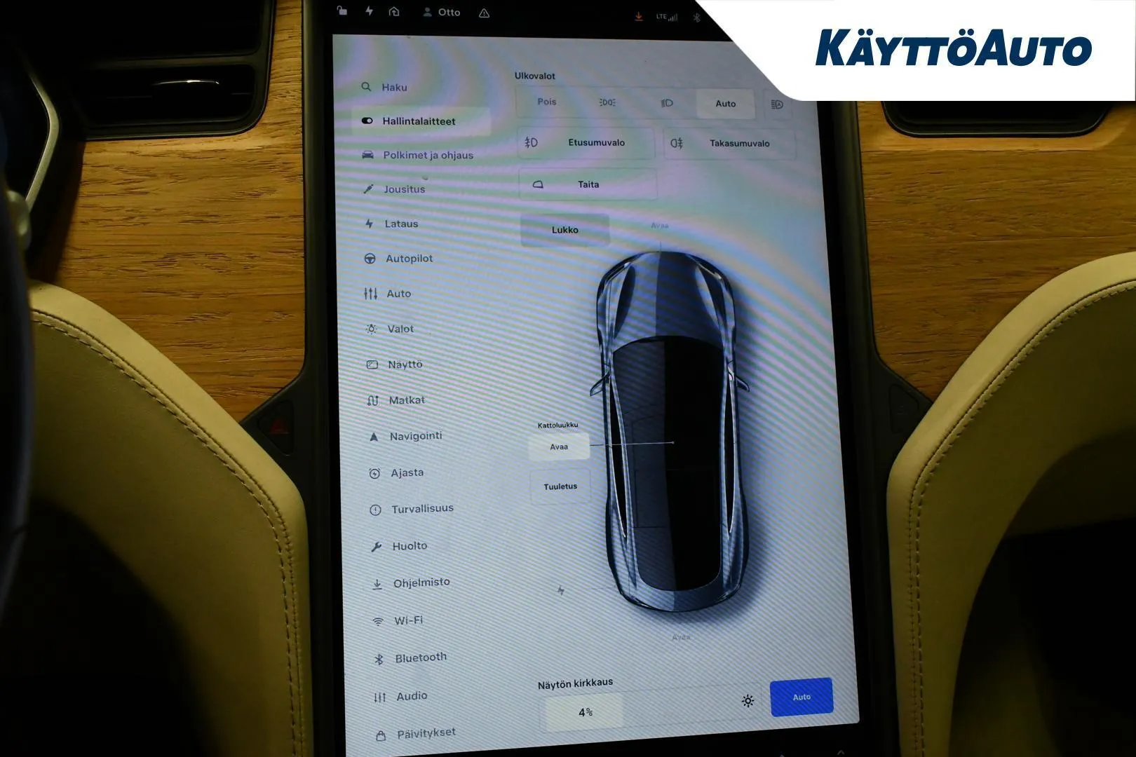 Tesla Model S MYT-768 carousel image