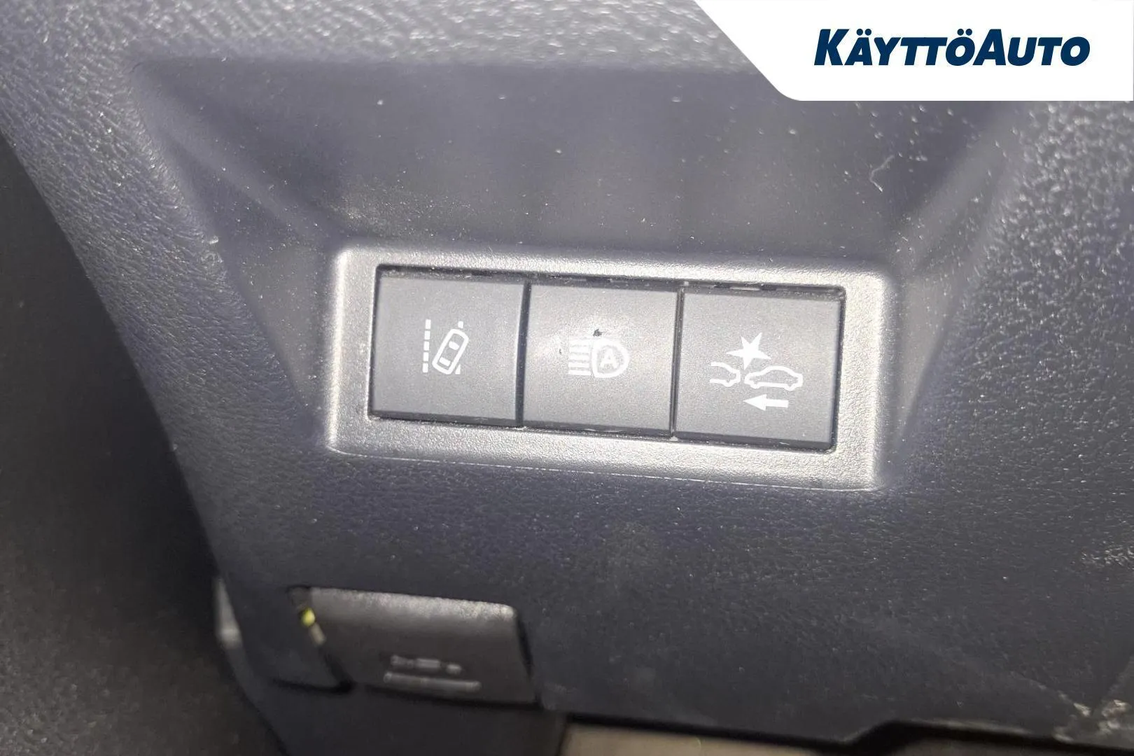 Toyota Yaris ETJ-547 carousel image