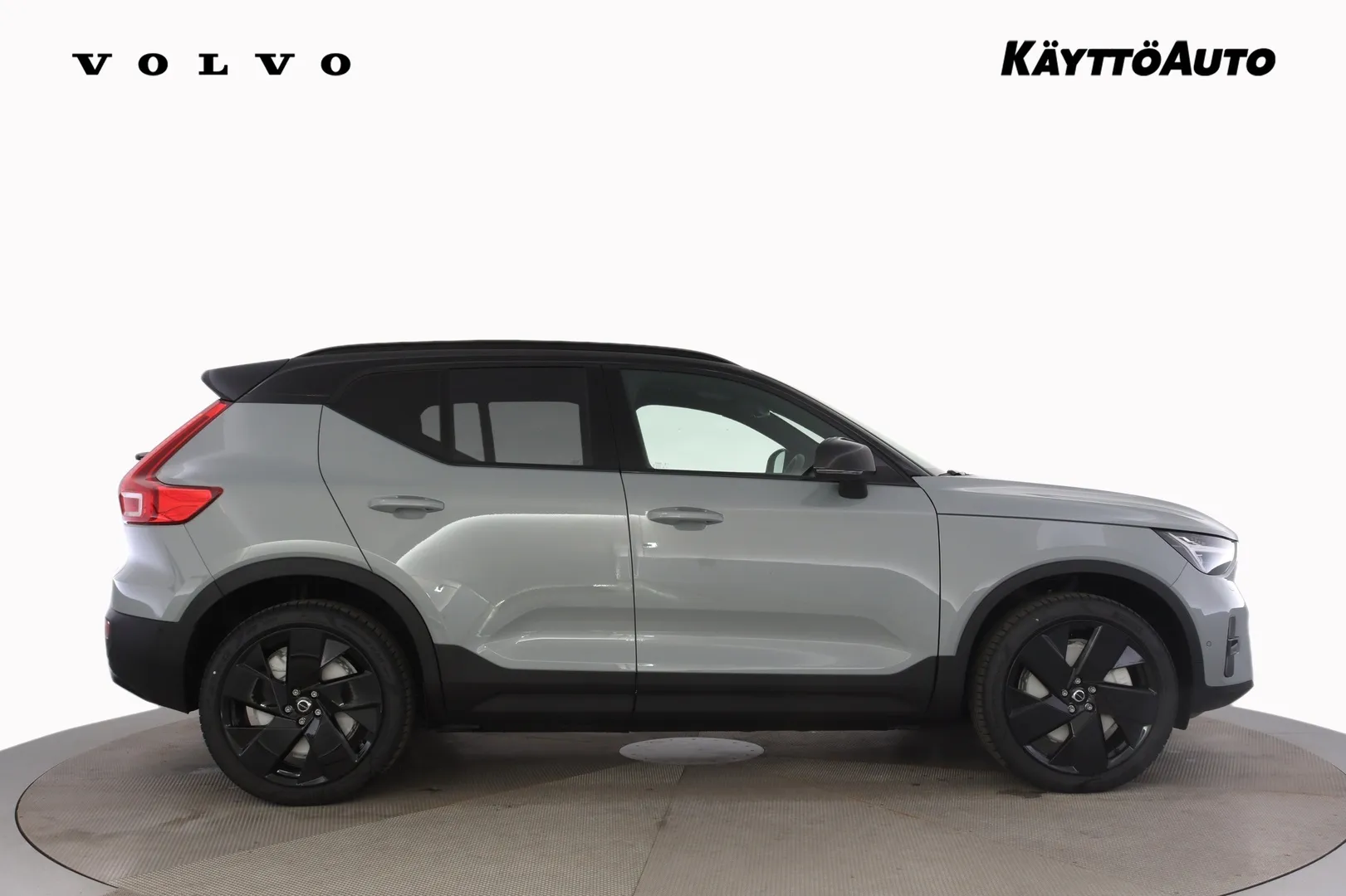 Volvo EX40 ZRL-901 carousel image