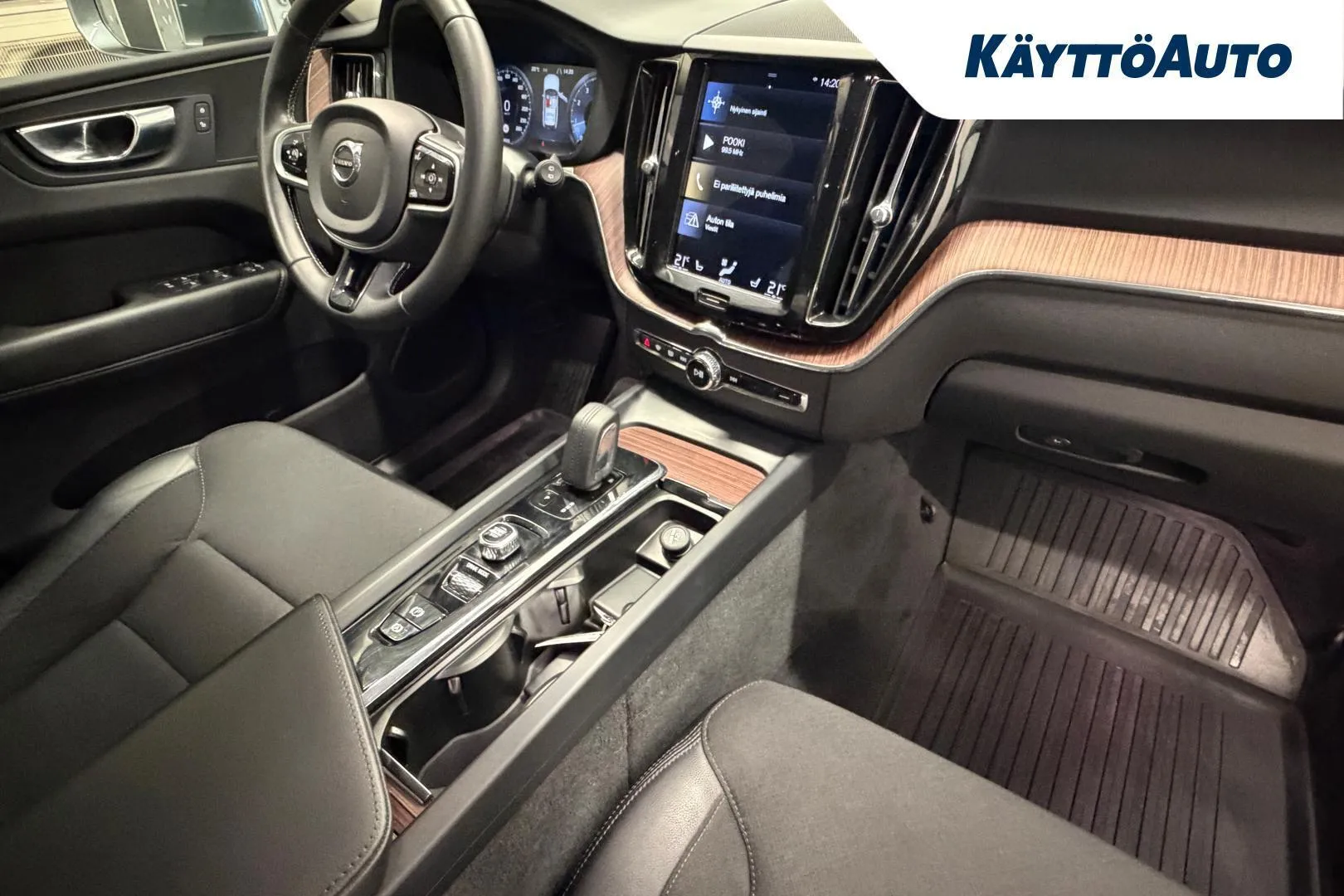 Volvo XC60 KUO-653 carousel image