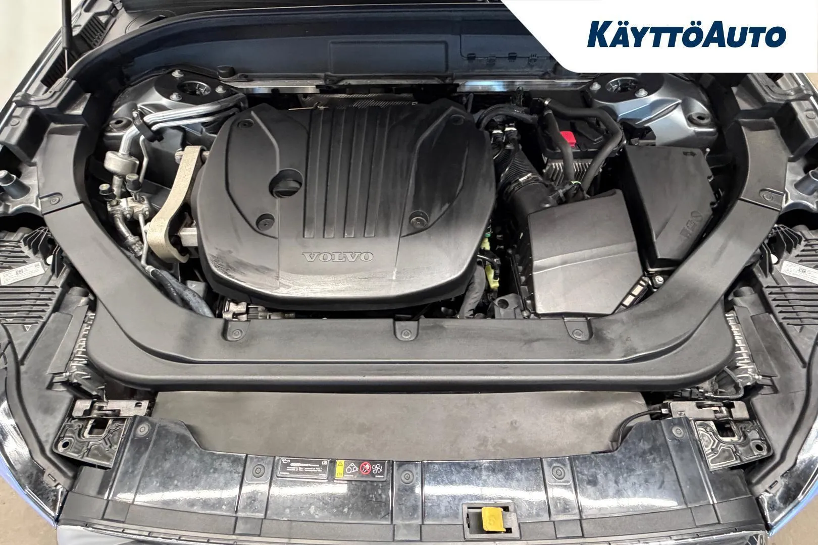 Volvo XC60 KUO-653 carousel image
