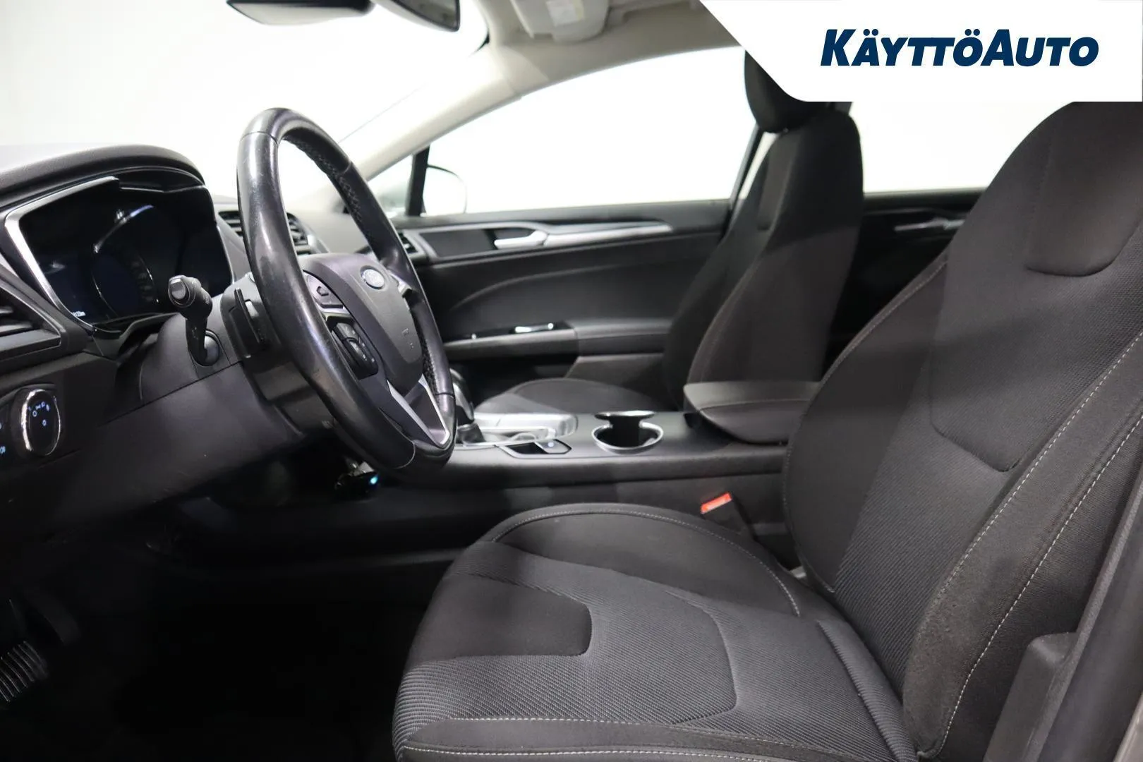 Ford Mondeo EOT-784 carousel image