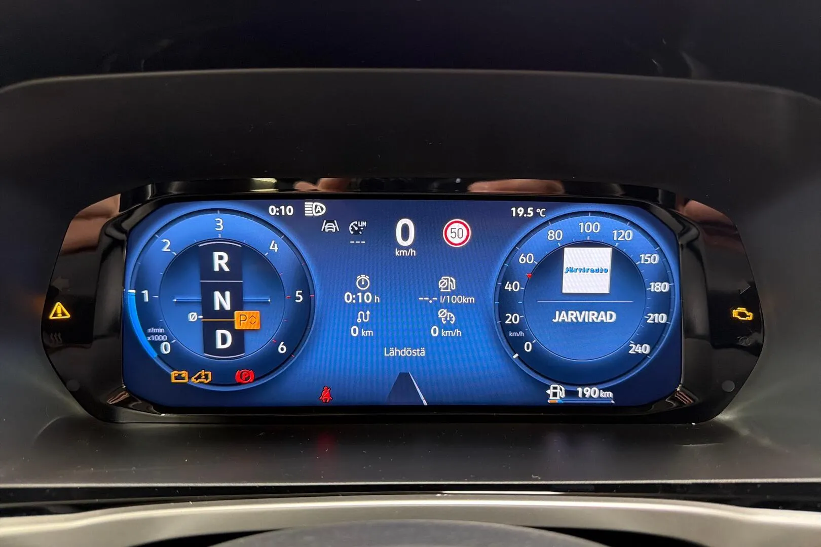 FORD TOURNEO CONNECT NOL-858 carousel image