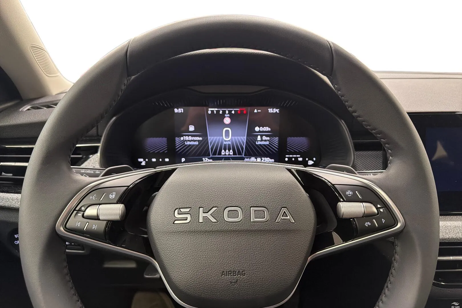 Skoda Kamiq ZRJ-125 carousel image