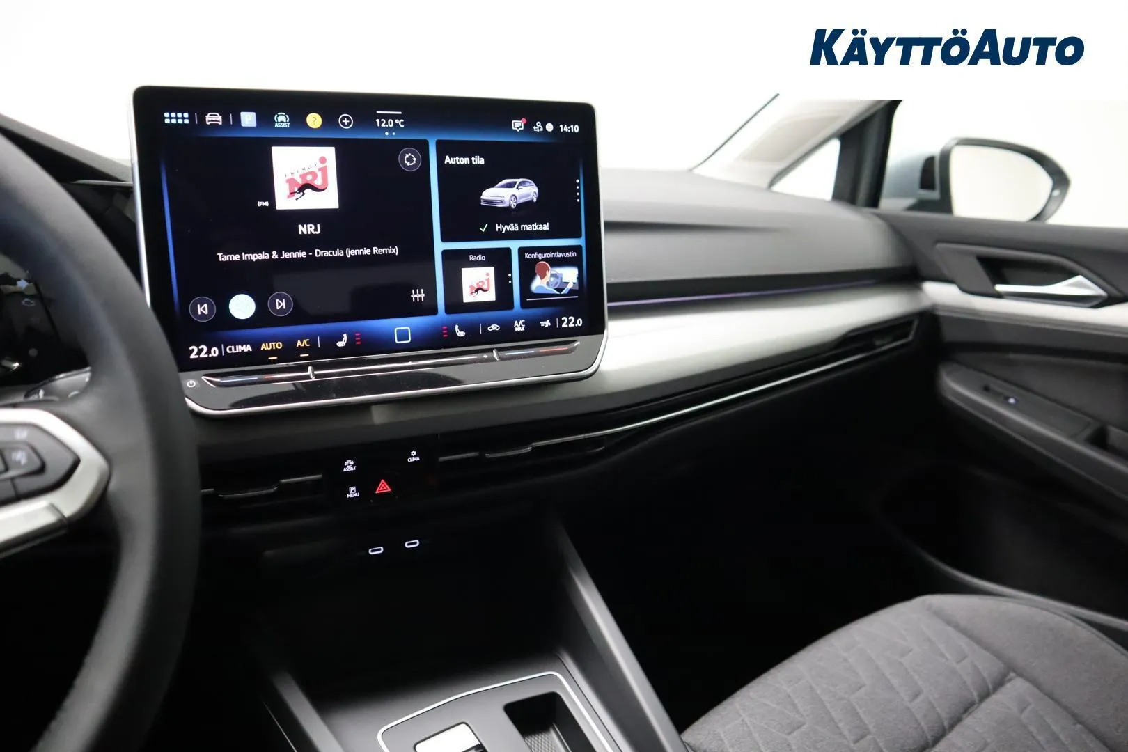 Volkswagen Golf YML-807 carousel image