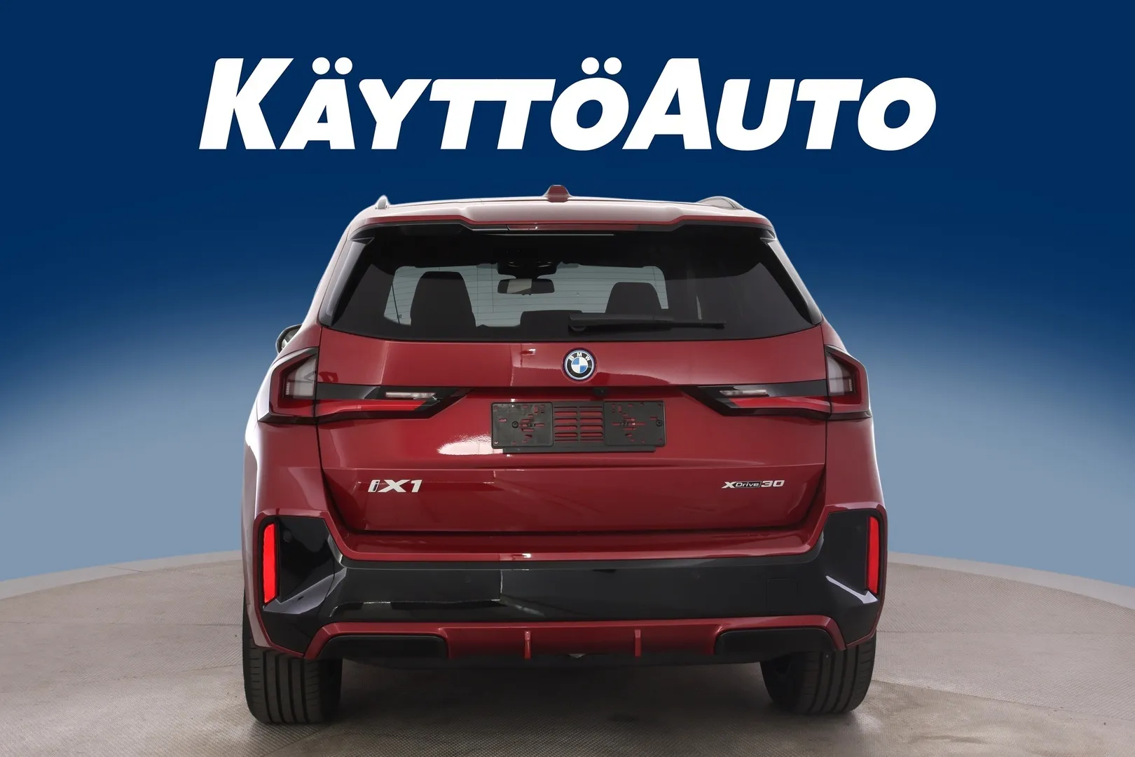 BMW iX1 NOM-562 carousel image