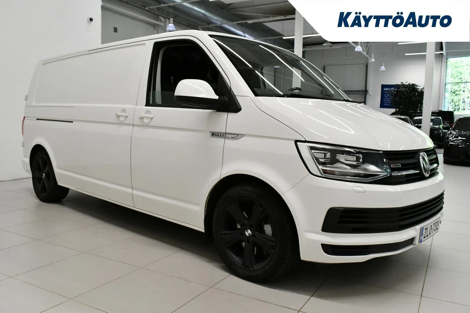 Volkswagen Transporter ZLO-732 carousel image