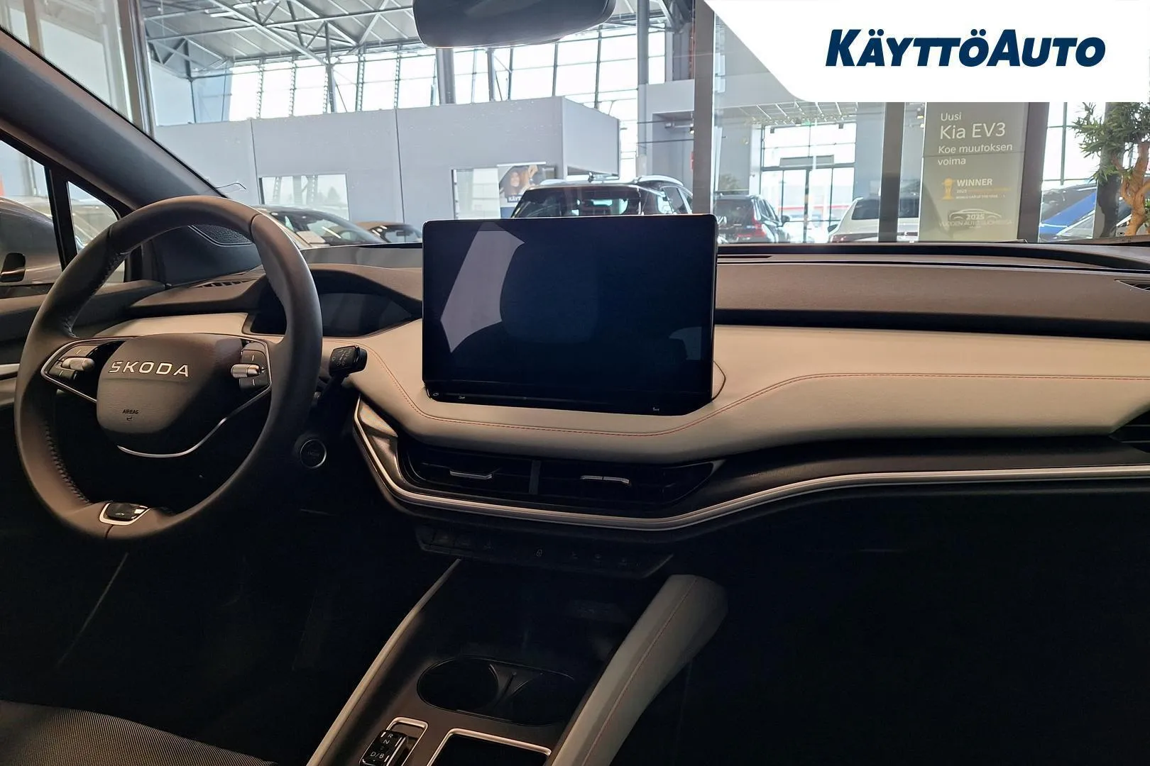 Skoda Elroq YMN-473 carousel image