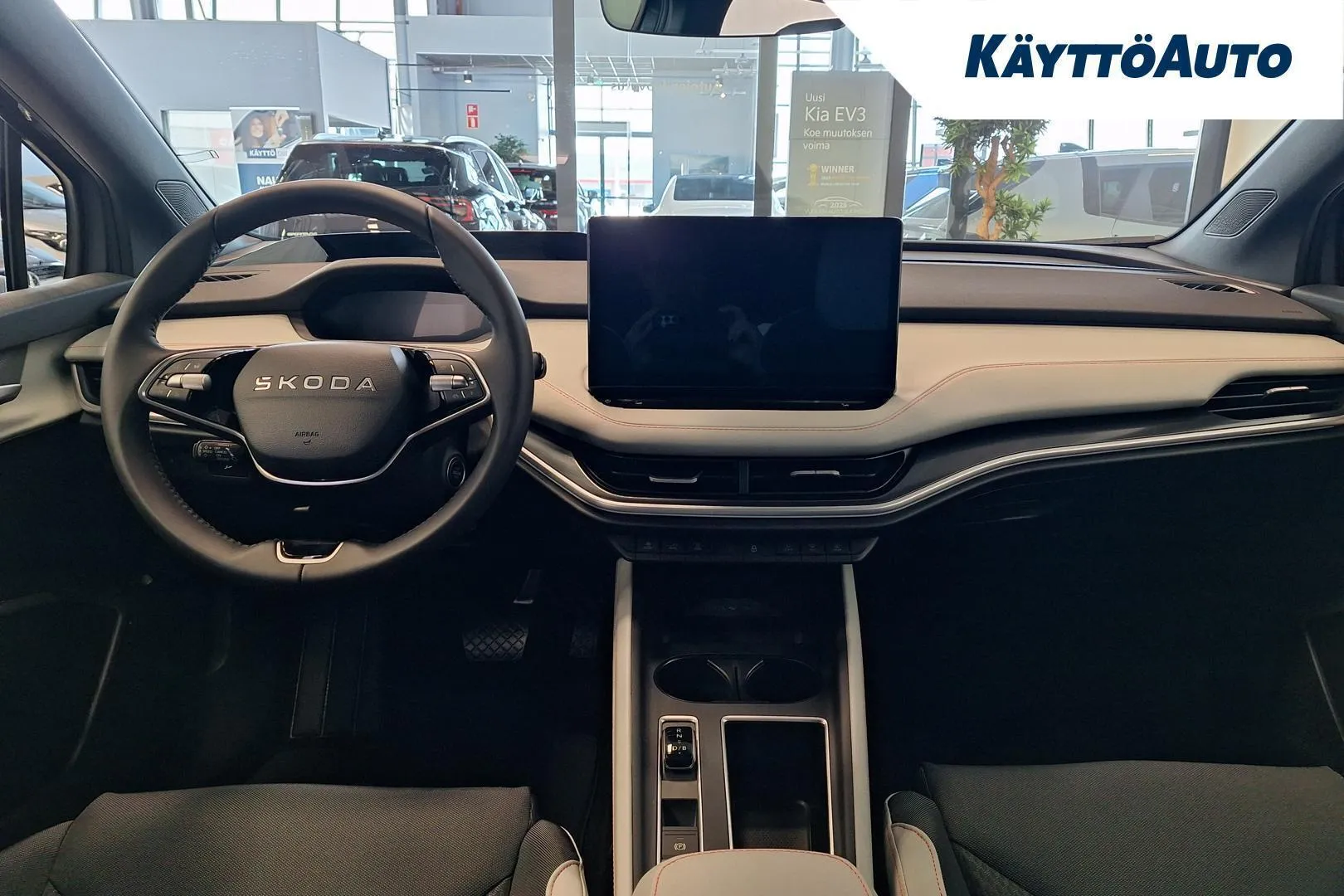 Skoda Elroq YMN-473 carousel image