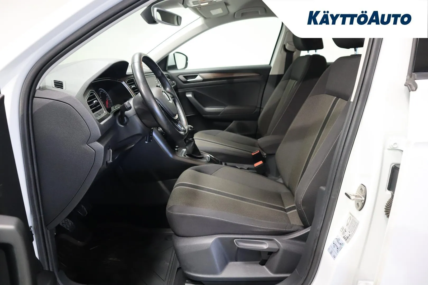 Volkswagen T-Roc NLF-966 carousel image