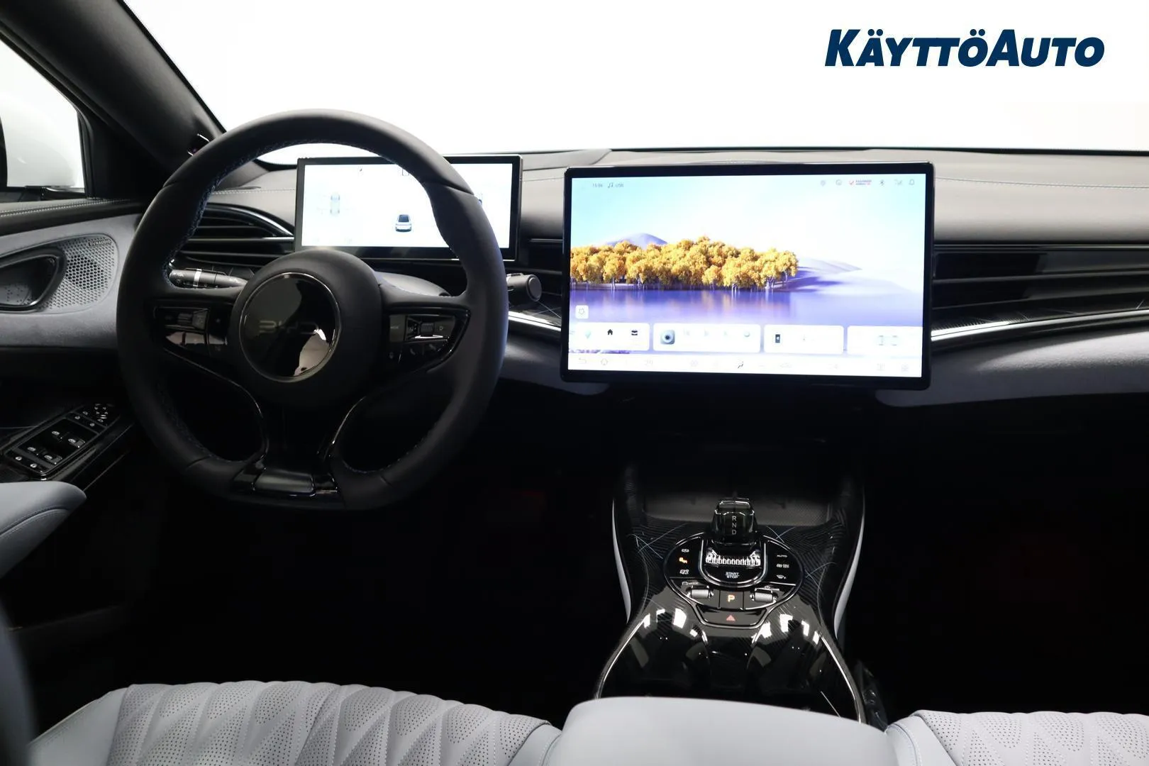 BYD Seal ZPU-404 carousel image