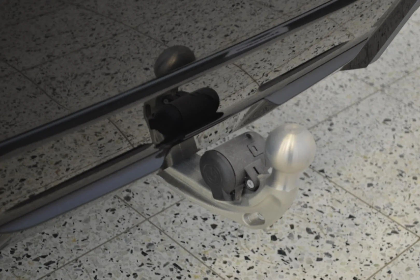 BMW I4 M60 YMN-669 carousel image