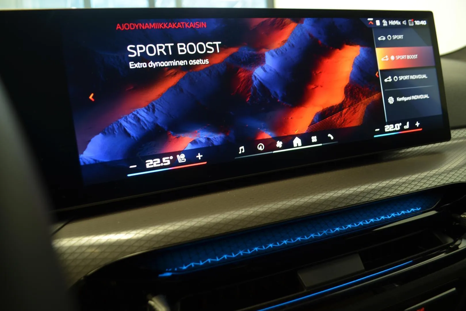 BMW I4 M60 YMN-669 carousel image