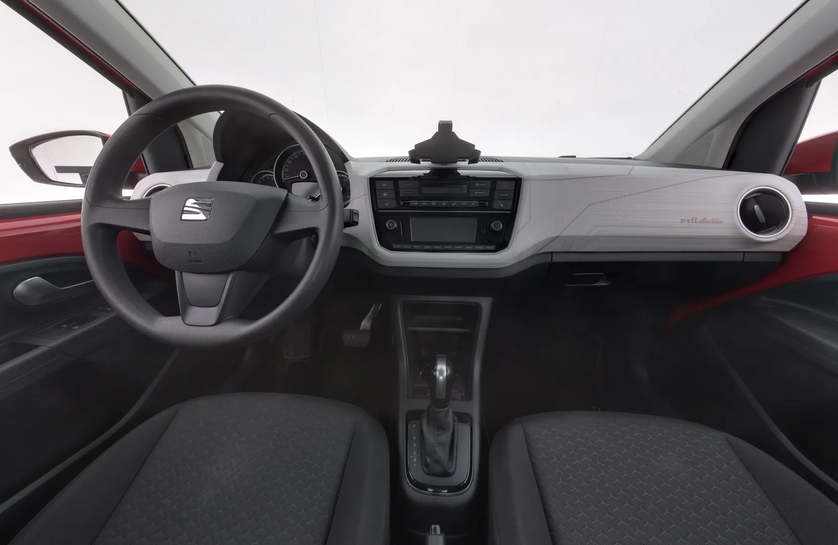 Seat Mii electric XXO-960 carousel image