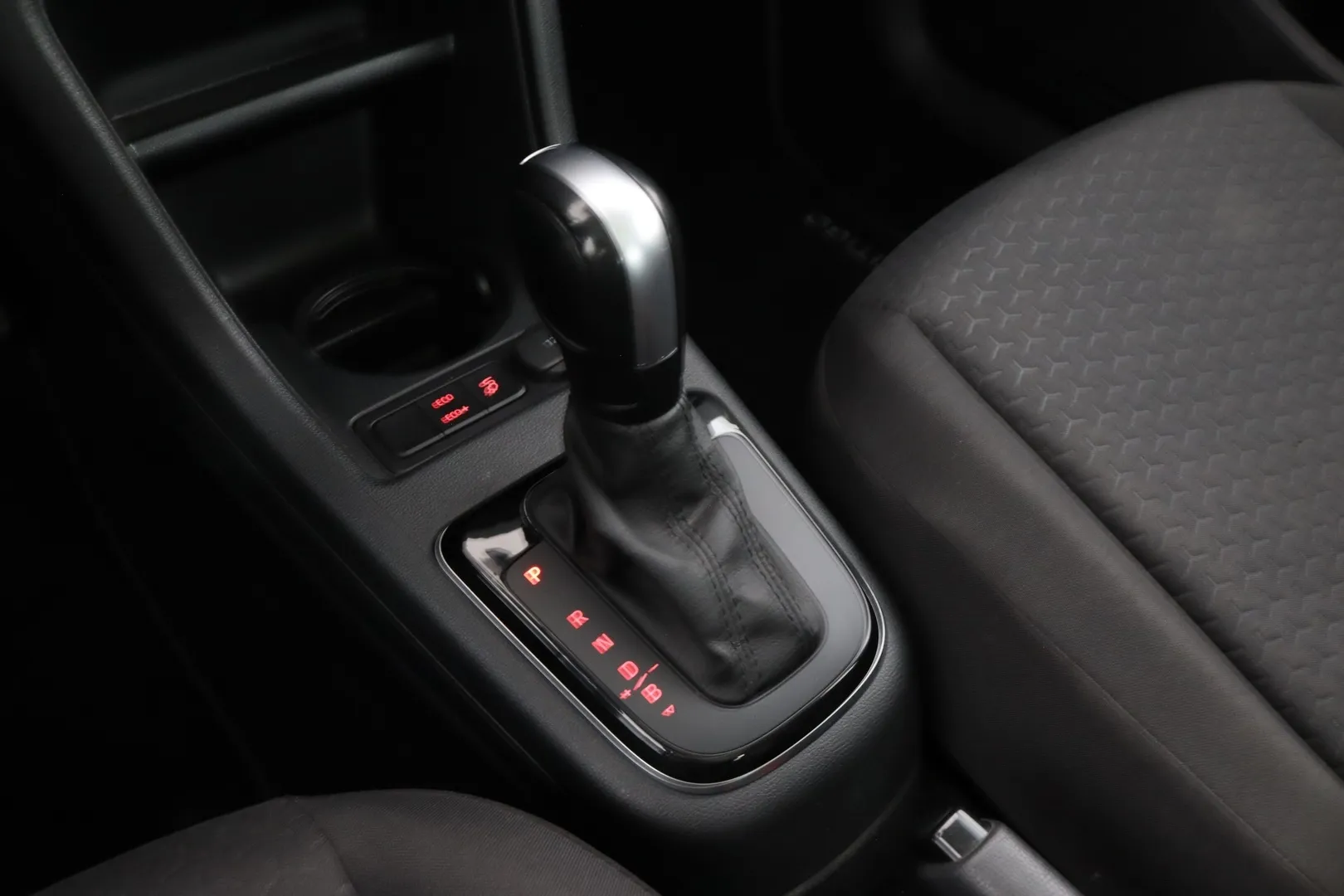 Seat Mii electric XXO-960 carousel image