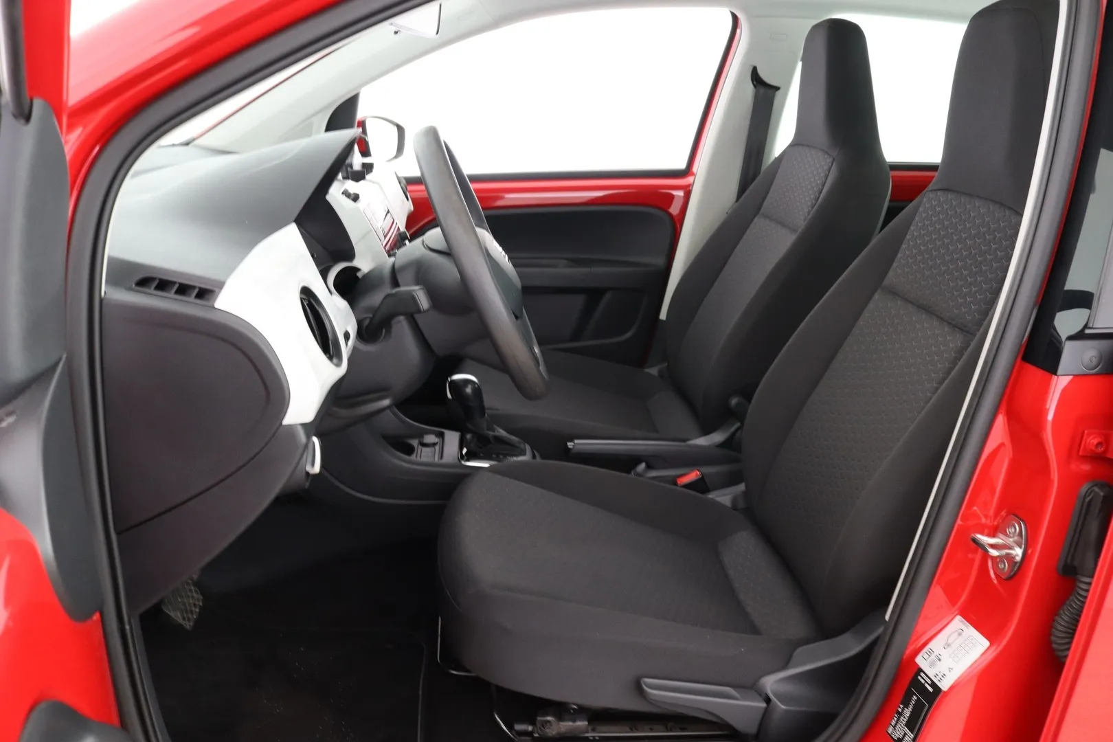 Seat Mii electric XXO-960 carousel image