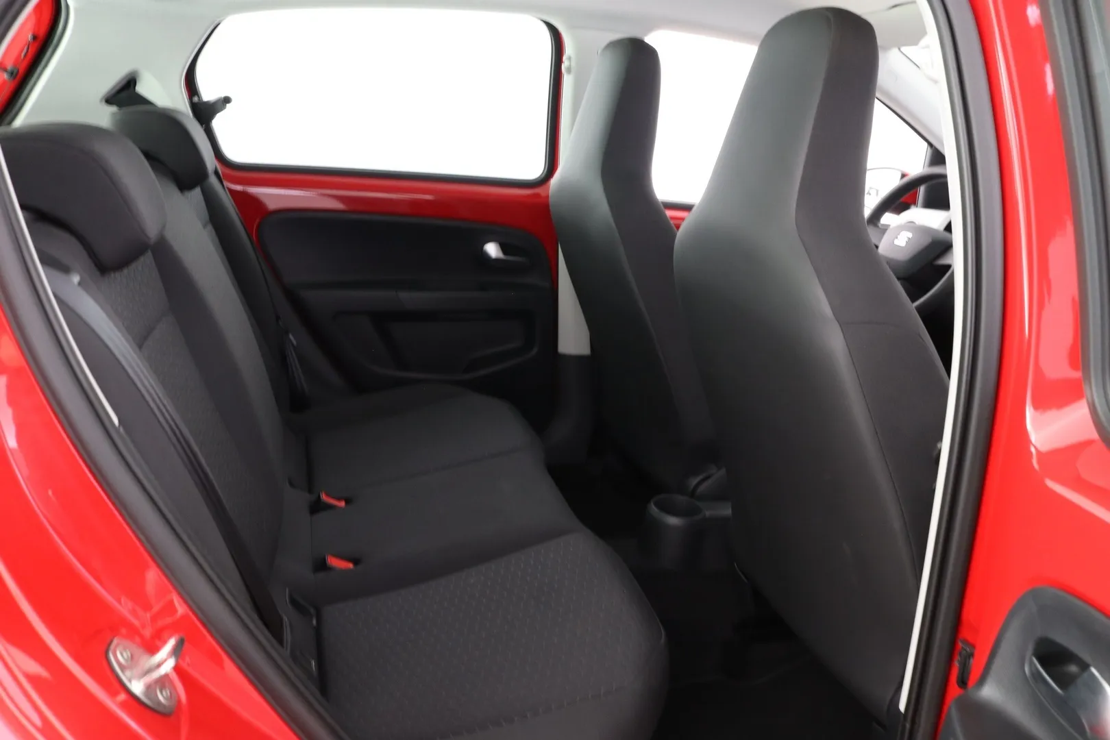 Seat Mii electric XXO-960 carousel image