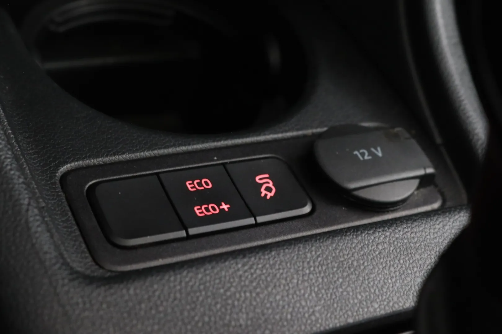 Seat Mii electric XXO-960 carousel image