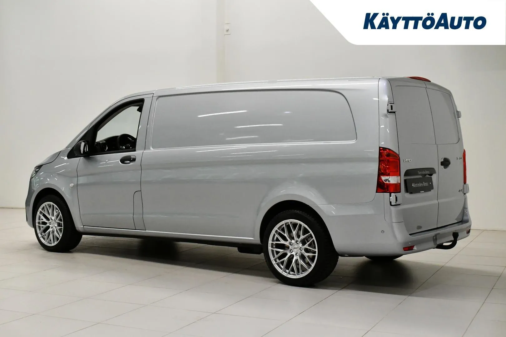 Mercedes-Benz Vito MRT-490 carousel image