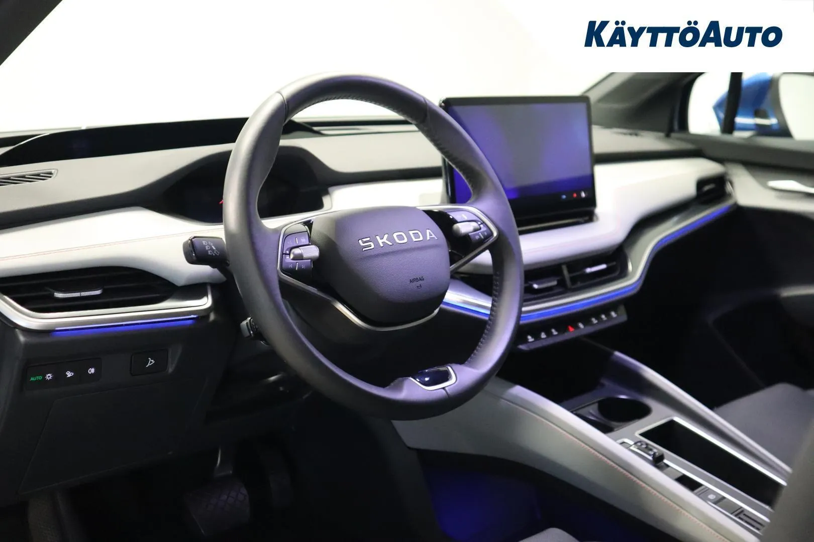 Skoda Enyaq XTM-706 carousel image