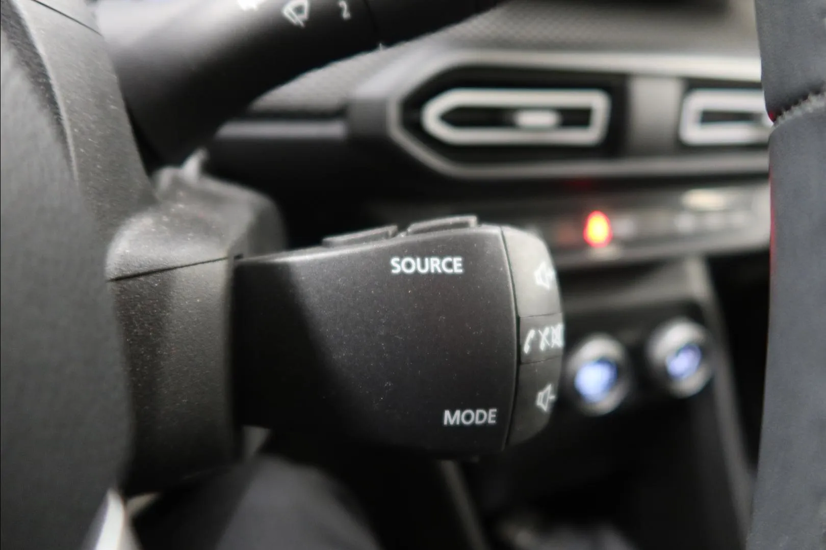 Dacia Jogger XRS-995 carousel image
